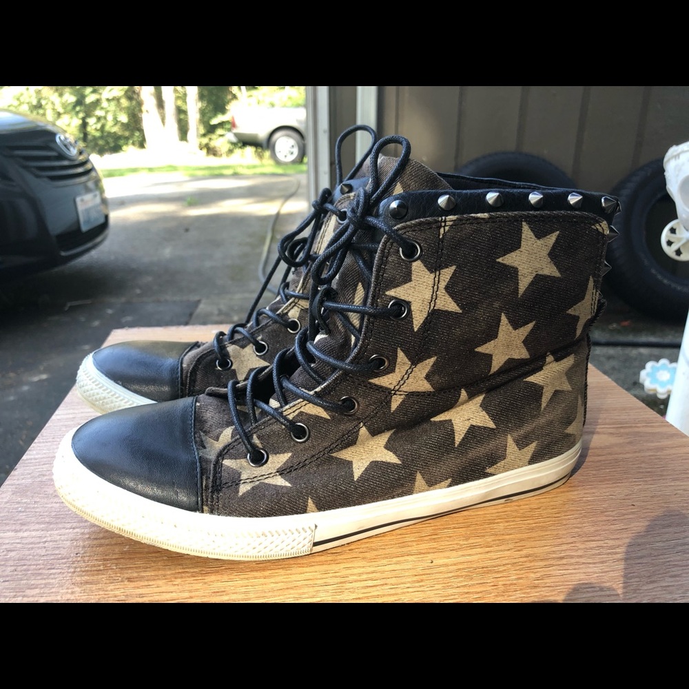 shellys london Gray/Black Top Sneakers Size 9